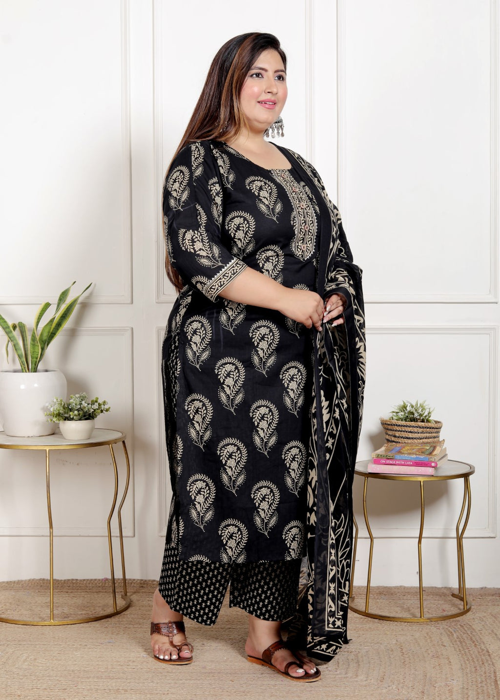 Plus Size Black Cotton Printed Kurta Pant Set with Dupatta-200069