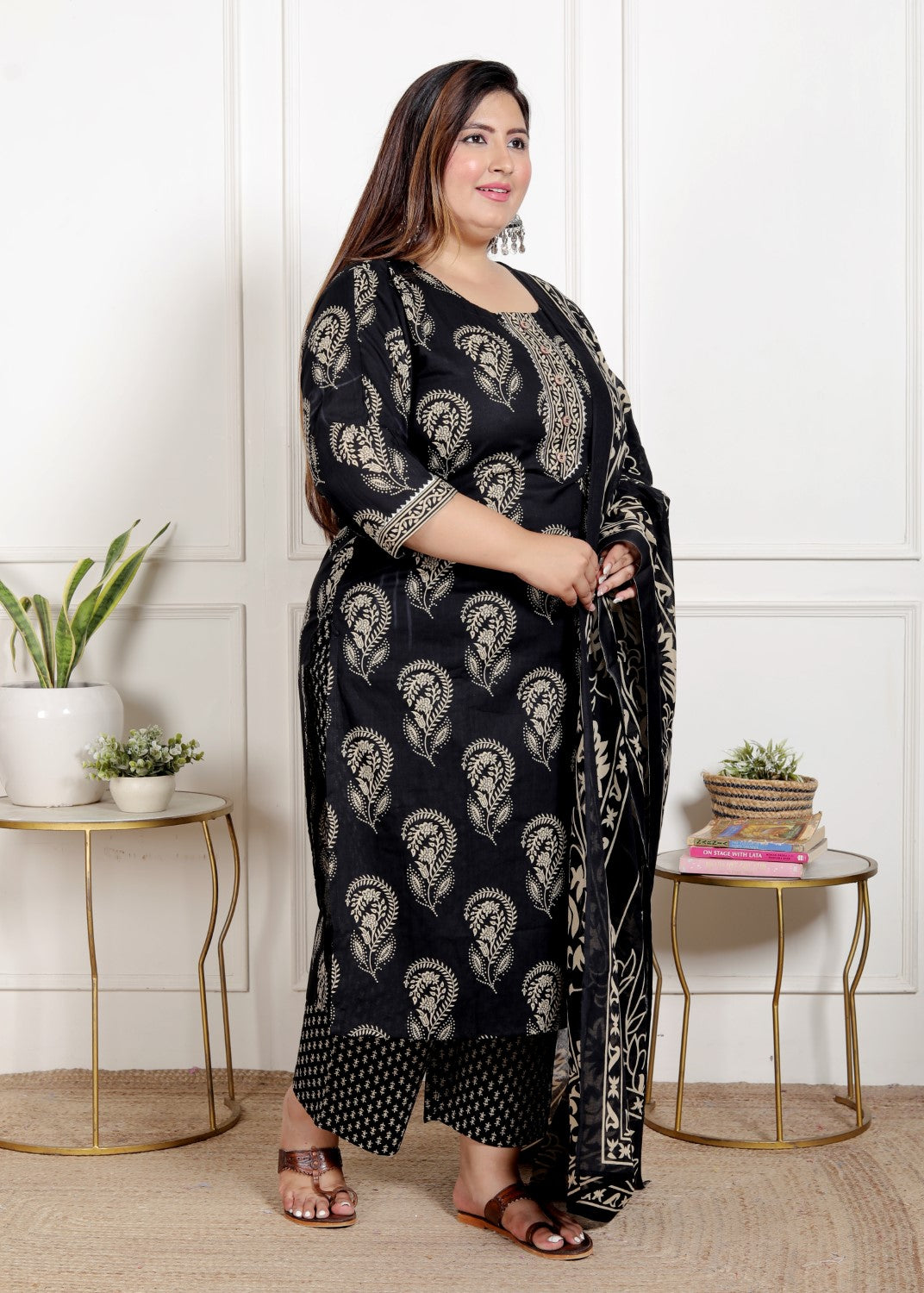 Plus Size Black Cotton Printed Kurta Pant Set with Dupatta-200069
