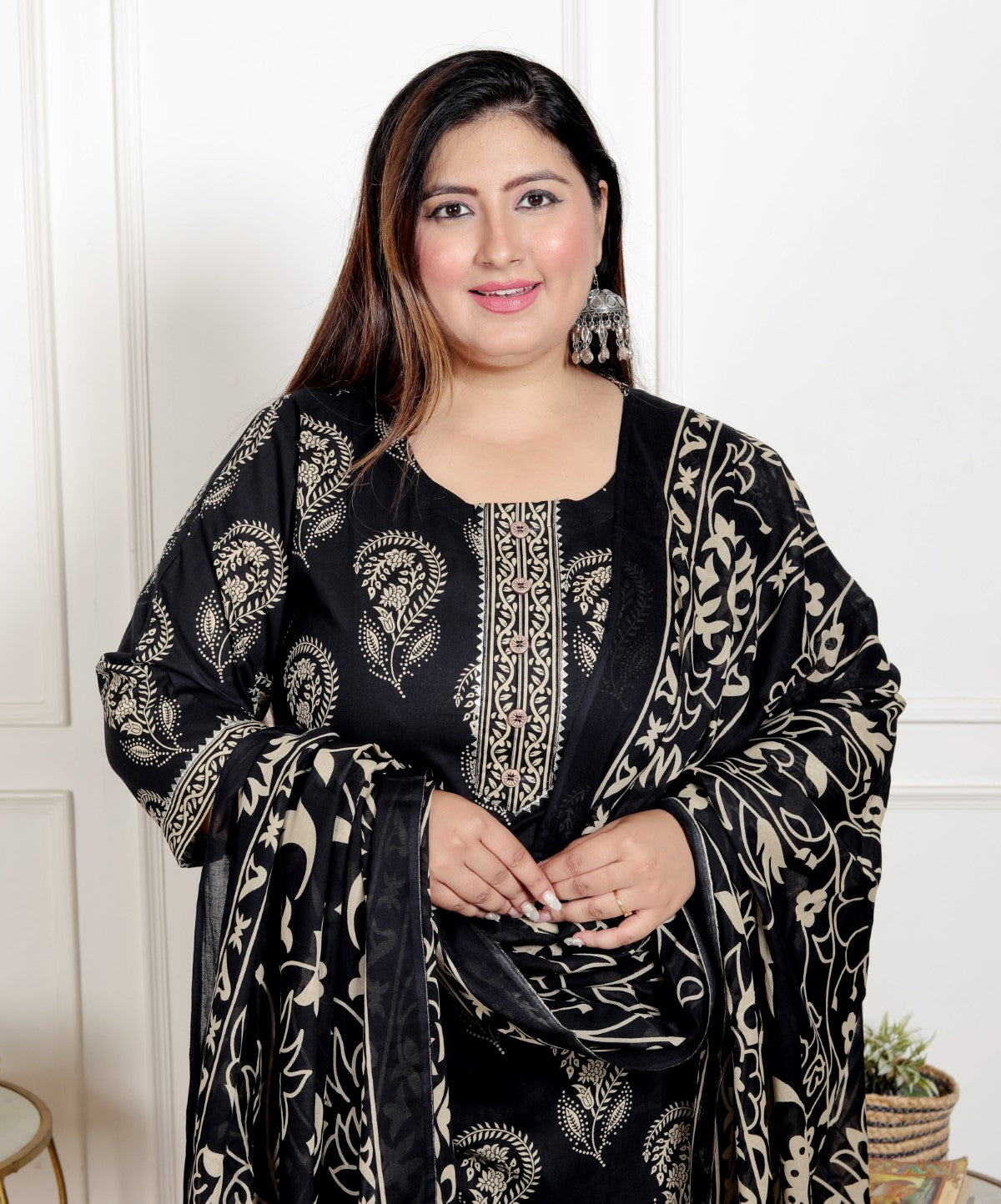 Plus Size Black Cotton Printed Kurta Pant Set with Dupatta-200069