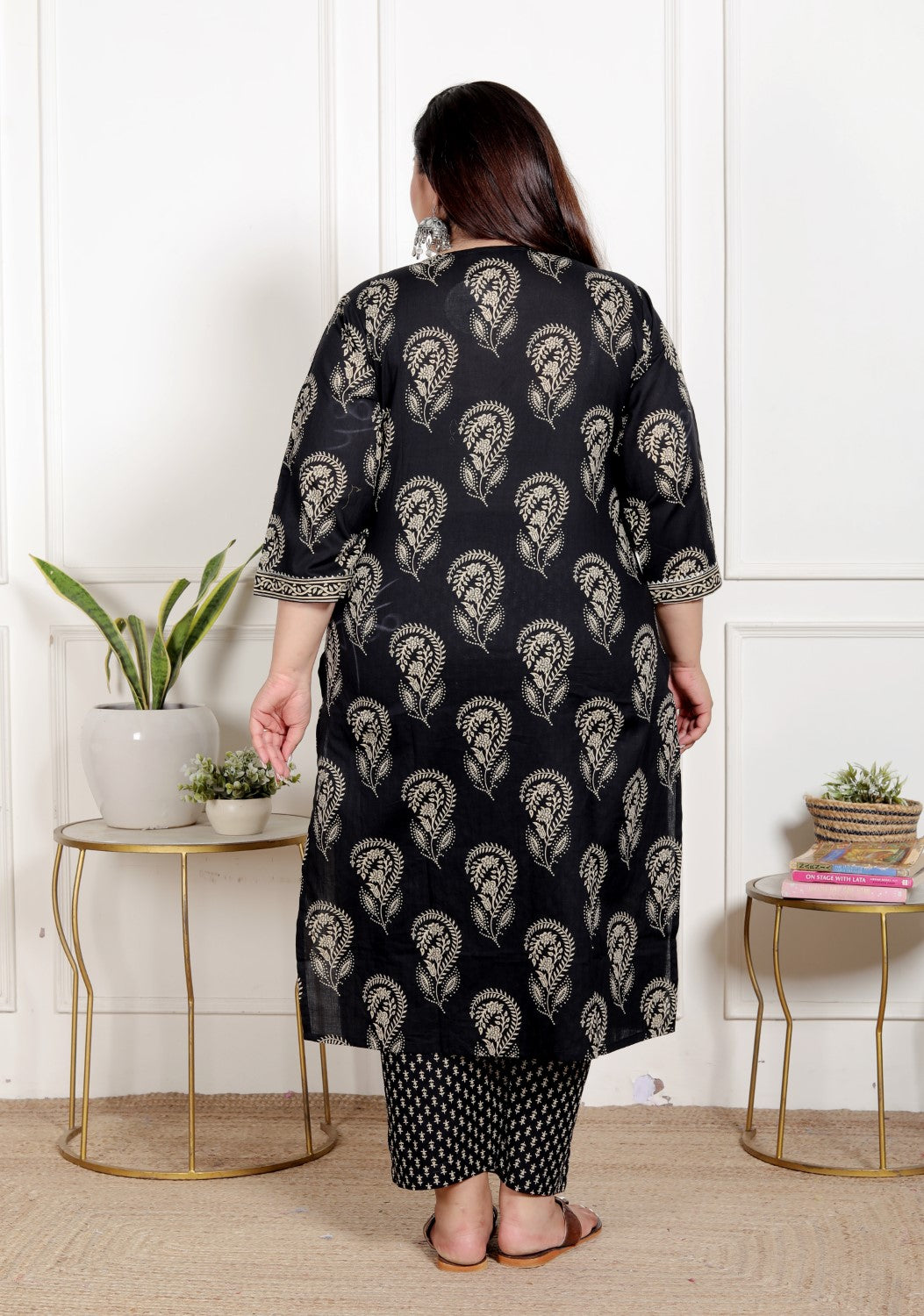 Plus Size Black Cotton Printed Kurta Pant Set with Dupatta-200069