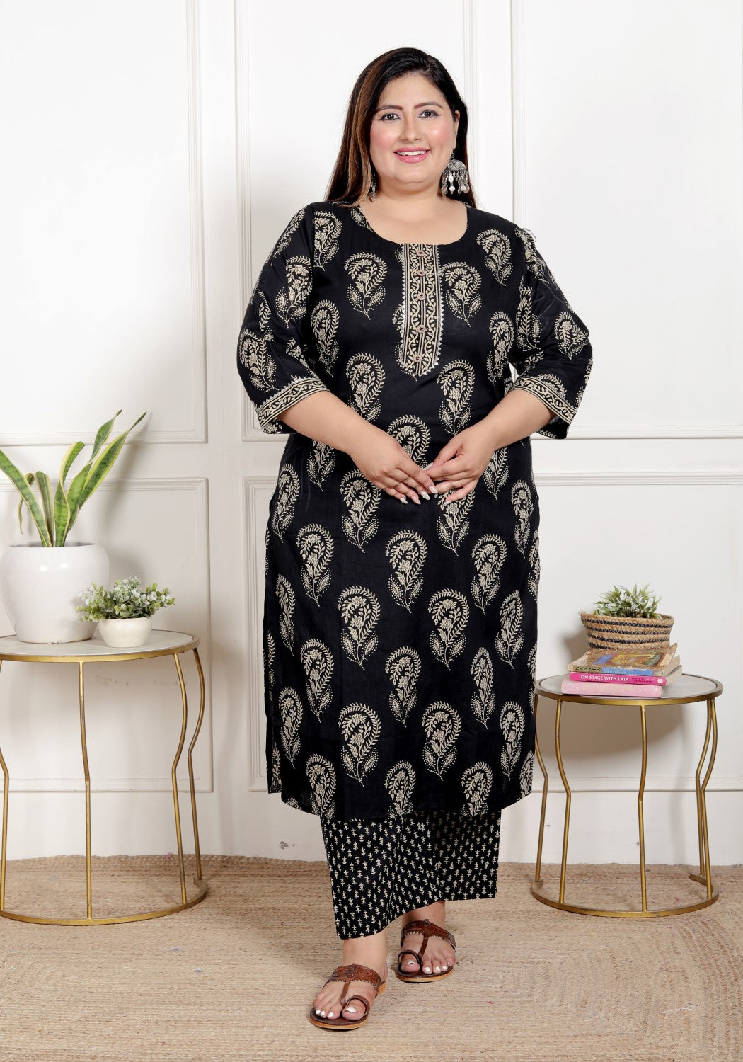Plus Size Black Cotton Printed Kurta Pant Set with Dupatta-200069