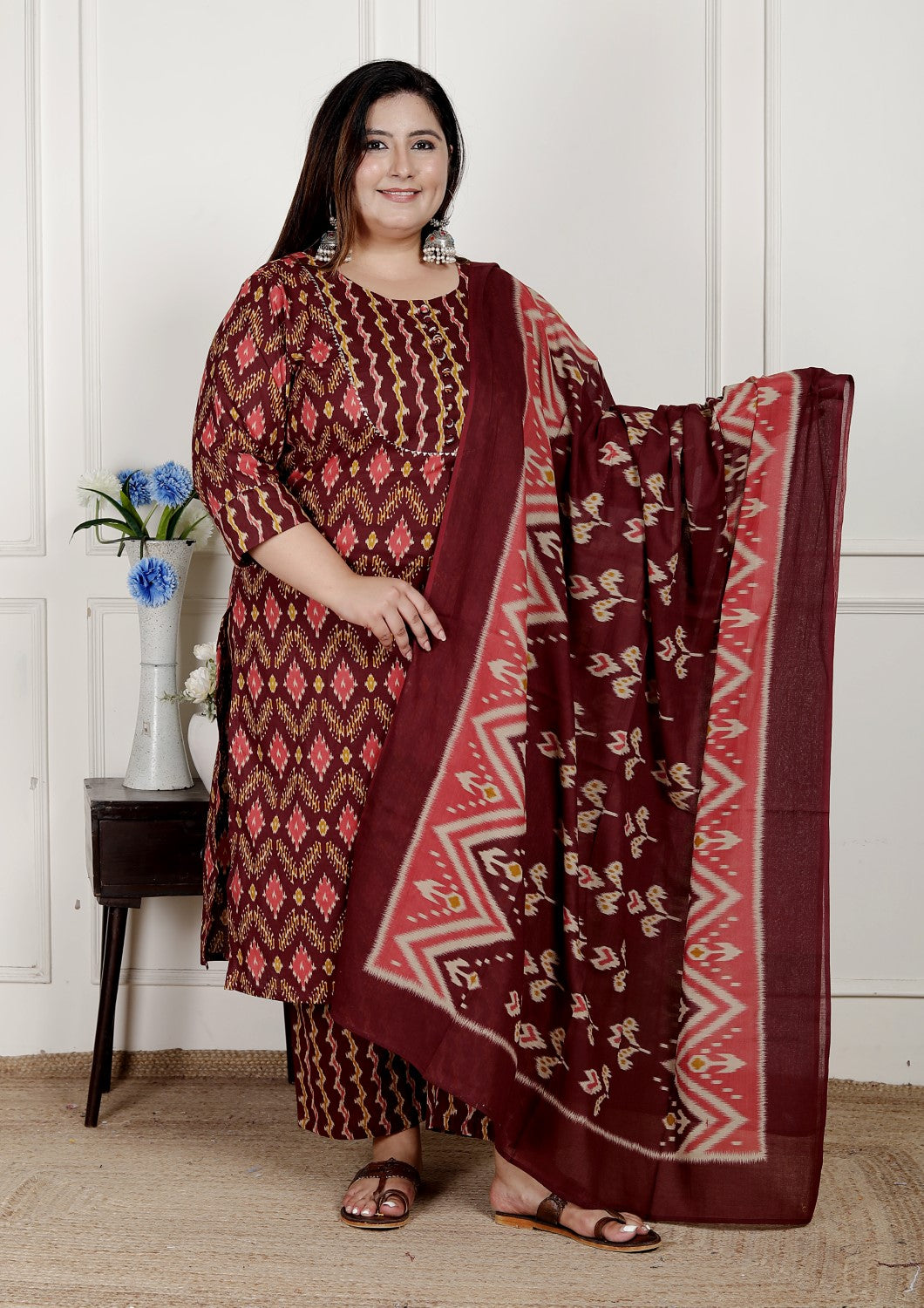 Plus Size Black Cotton Printed Kurta Pant Set with Dupatta-200076 Secondary image