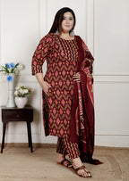 Plus Size Black Cotton Printed Kurta Pant Set with Dupatta-200076