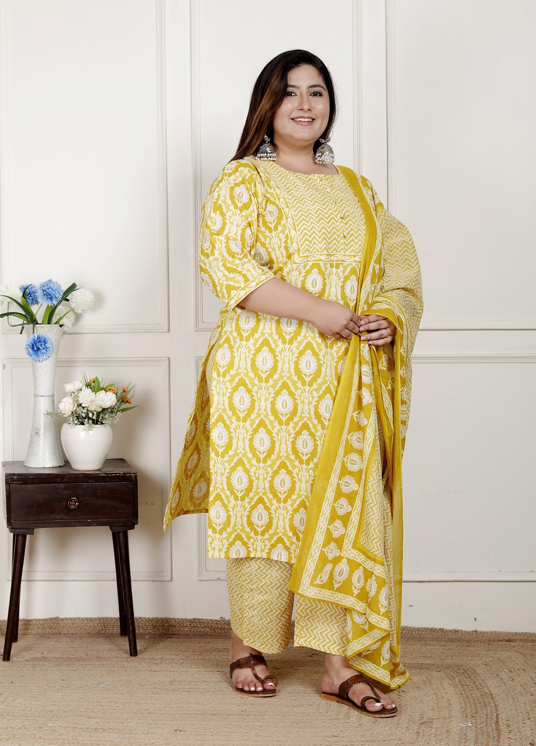 Plus Size Yellow Cotton Printed Kurta Pant Set with Dupatta-200077