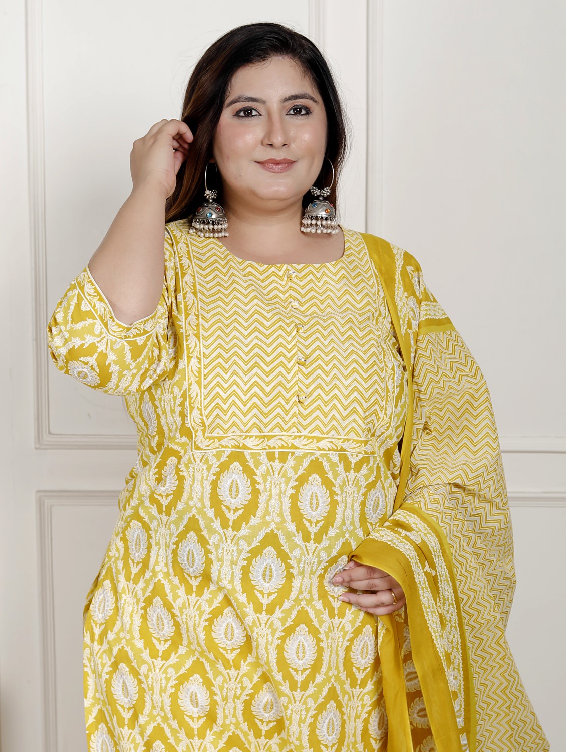 Plus Size Yellow Cotton Printed Kurta Pant Set with Dupatta-200077