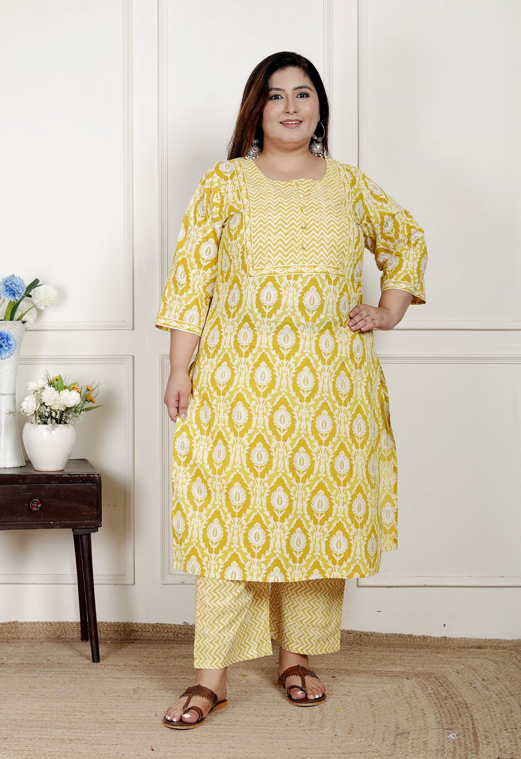 Plus Size Yellow Cotton Printed Kurta Pant Set with Dupatta-200077
