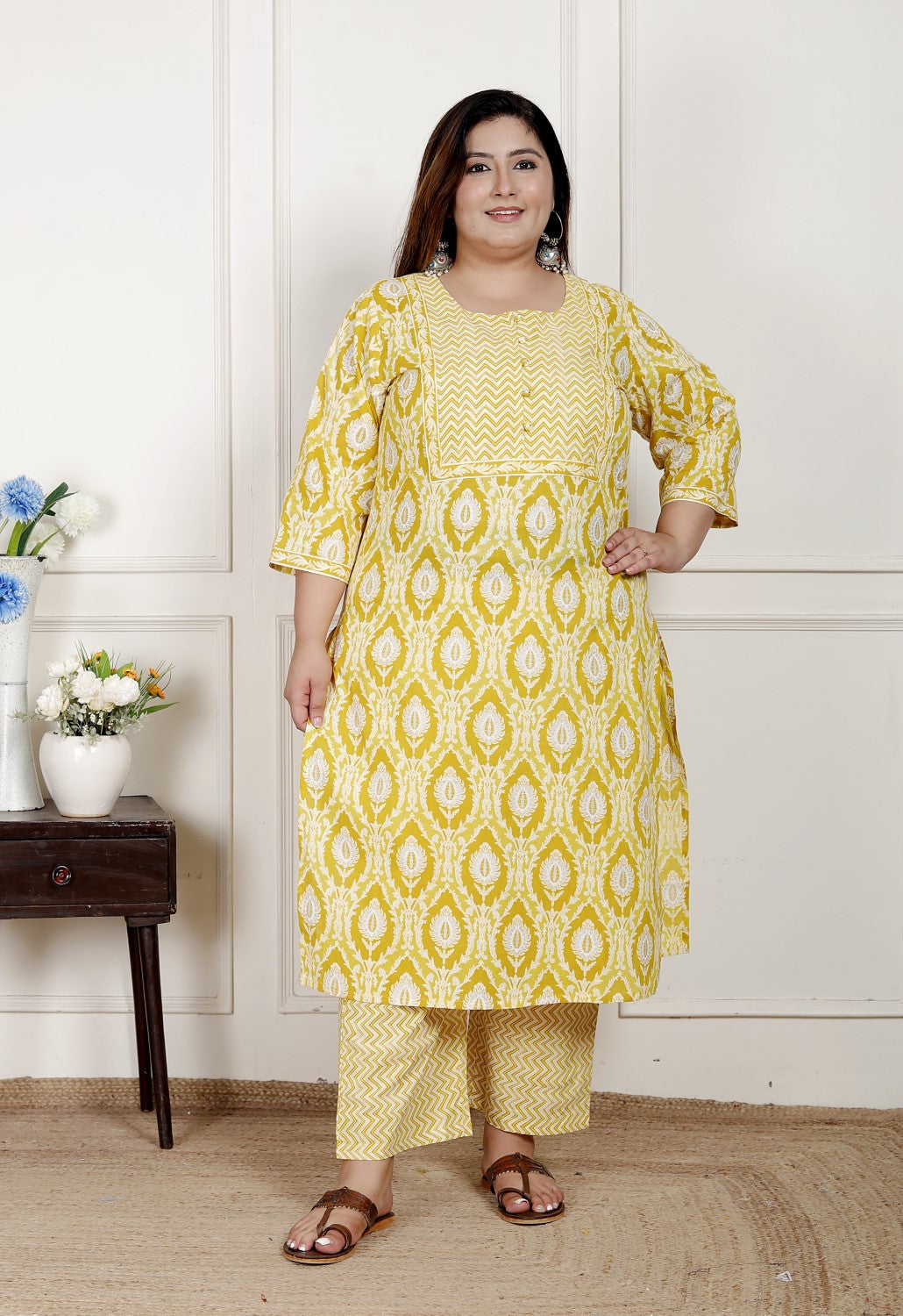 Plus Size Yellow Cotton Printed Kurta Pant Set with Dupatta-200077