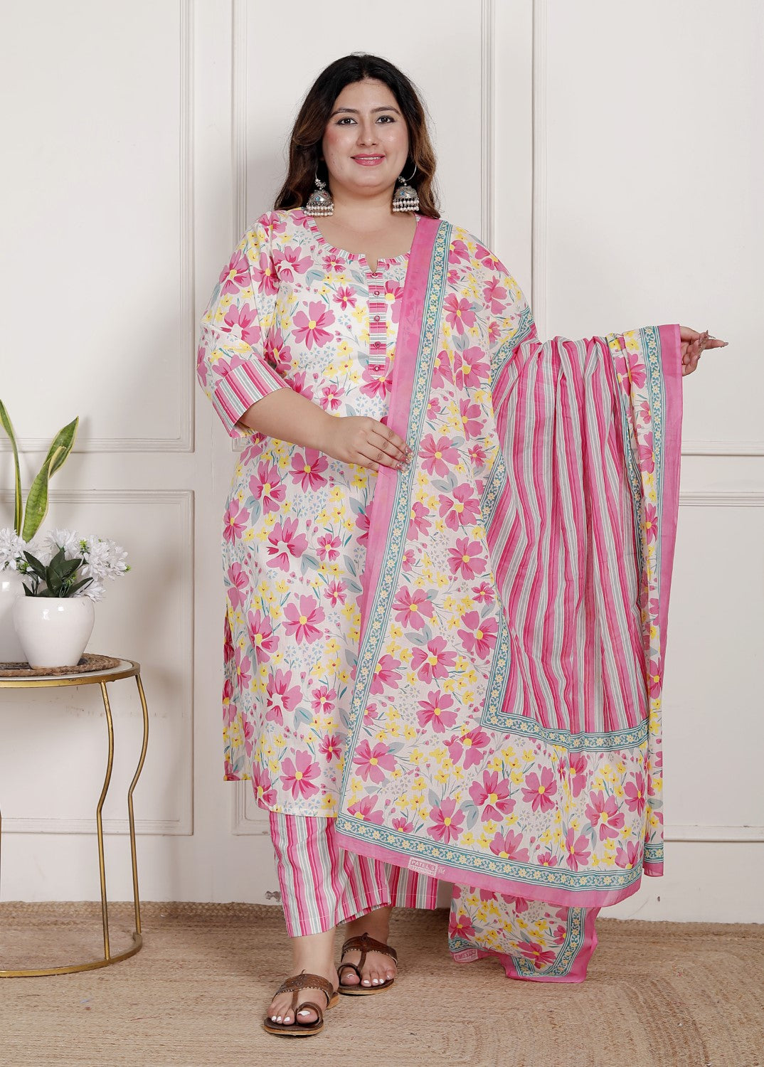 Plus Size Off White Cotton Printed Kurta Pant Set with Dupatta-200082 Secondary image