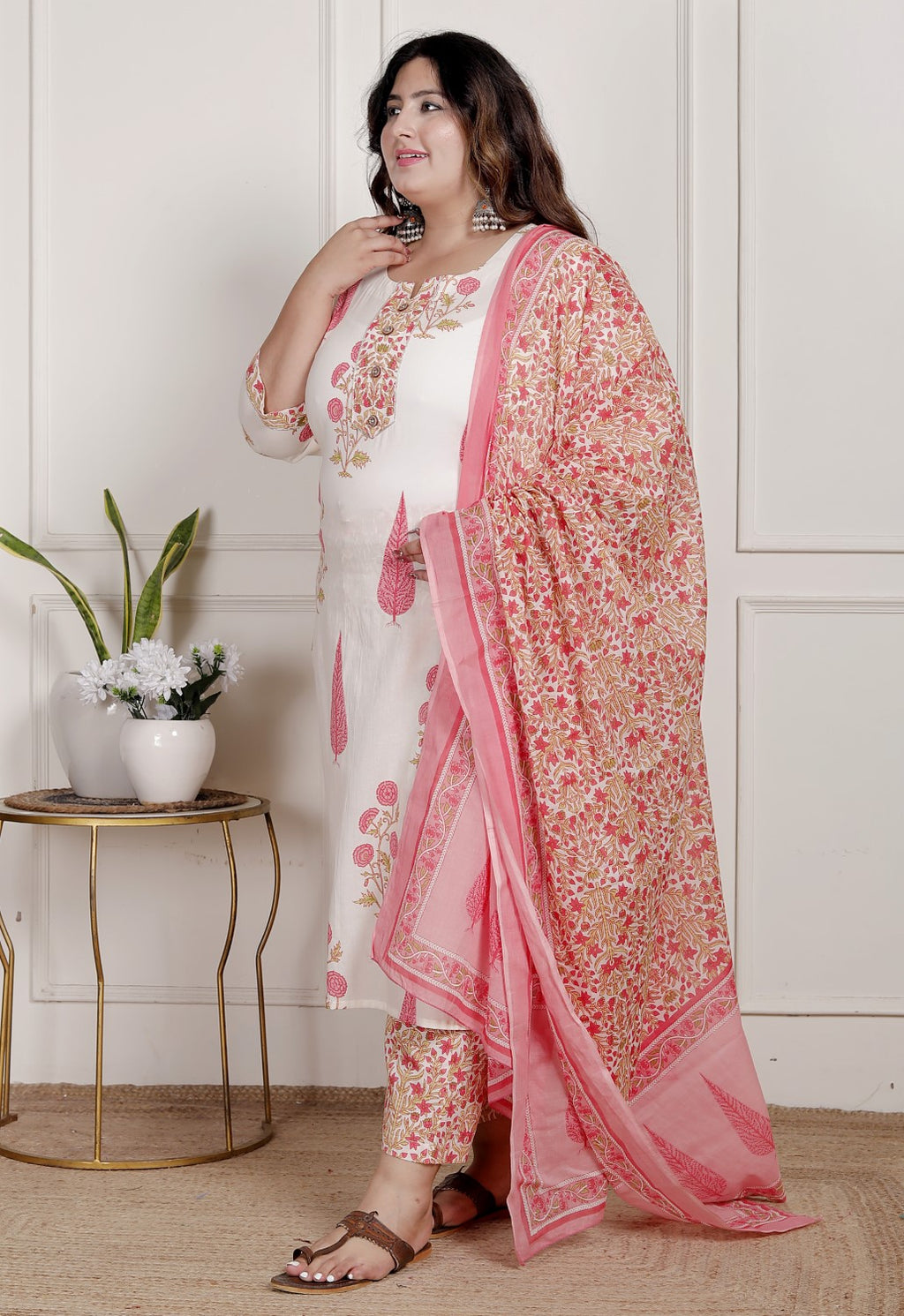 Plus Size Off White Cotton Printed Kurta Pant Set with Dupatta-200085