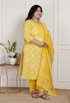 Plus Size Yellow Cotton Printed Kurta Pant Set with Dupatta-200086