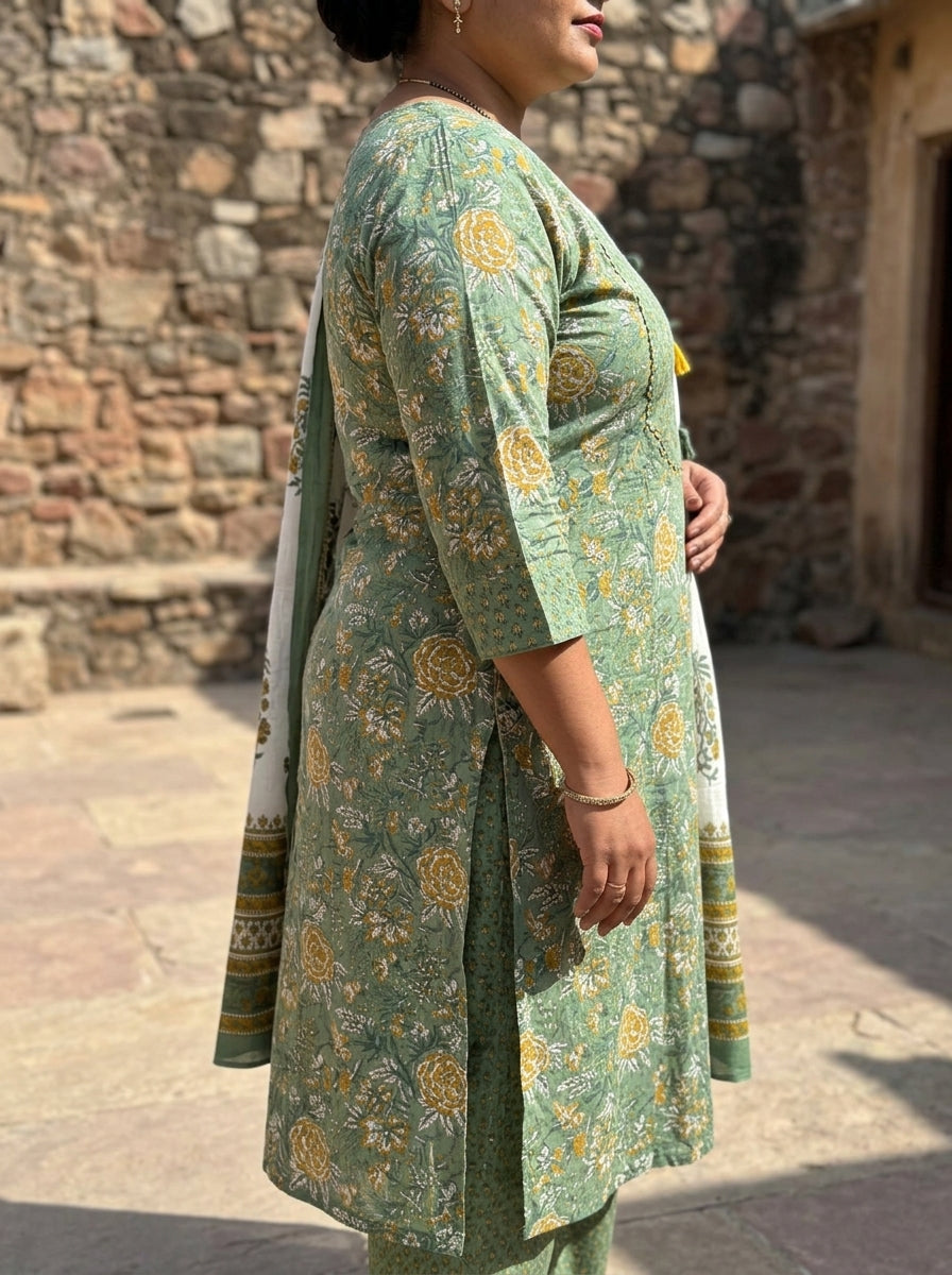 Green Cotton Printed Kurta Pant Set with Dupatta-200101