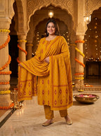 Yellow Cotton Printed Kurta Pant Set with Dupatta Plus Size-200117