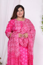 Plus Size Pink Cotton Bandhani Kurta Pant Set with Dupatta- 200721