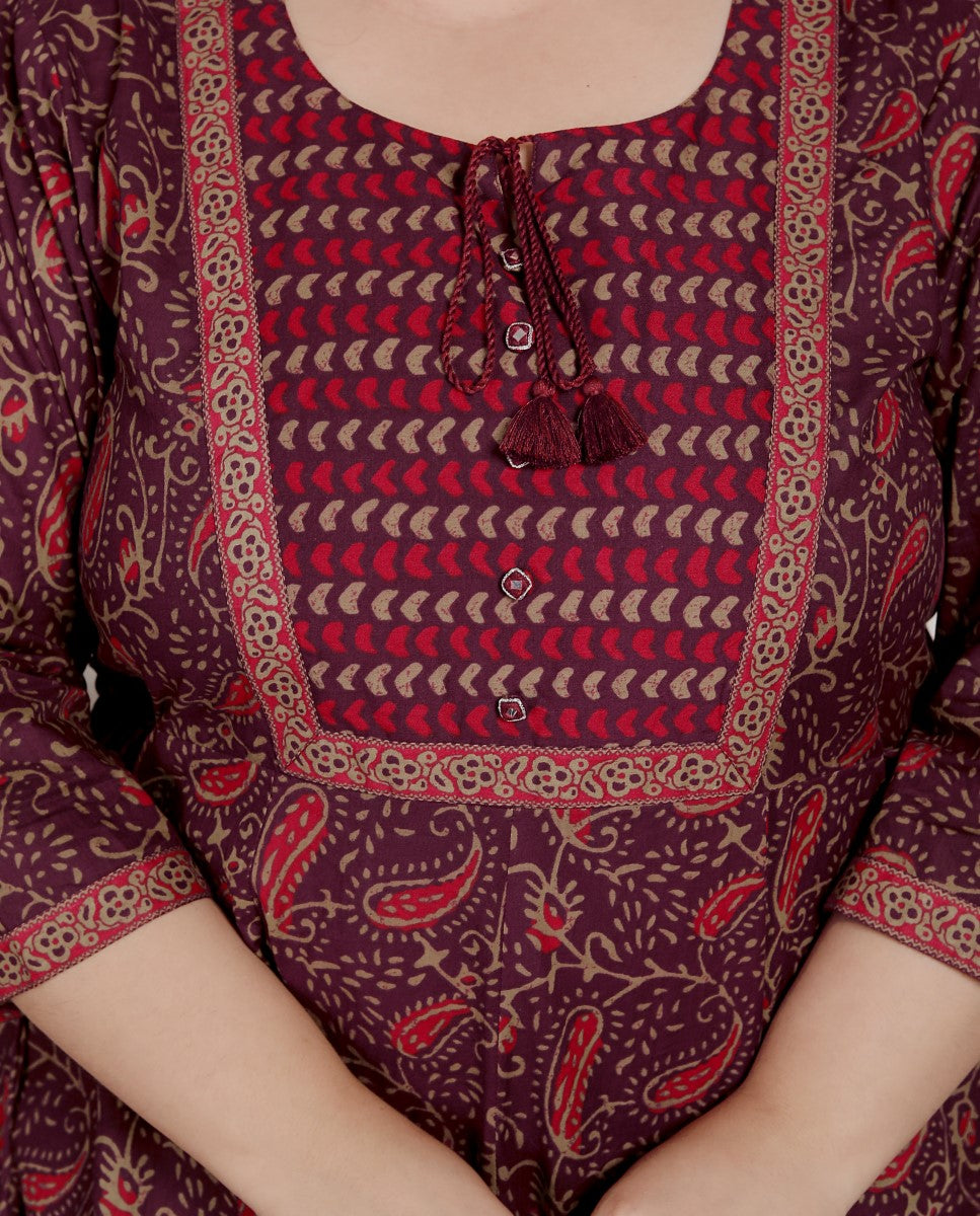 Plus Size Maroon Anarkali Cotton Printed Flared Kurta Pant Set with Dupatta-2100003