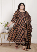 Plus Size Black Anarkali Cotton Printed Flared Kurta Pant Set with Dupatta-2100004