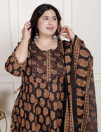 Plus Size Black Anarkali Cotton Printed Flared Kurta Pant Set with Dupatta-2100004