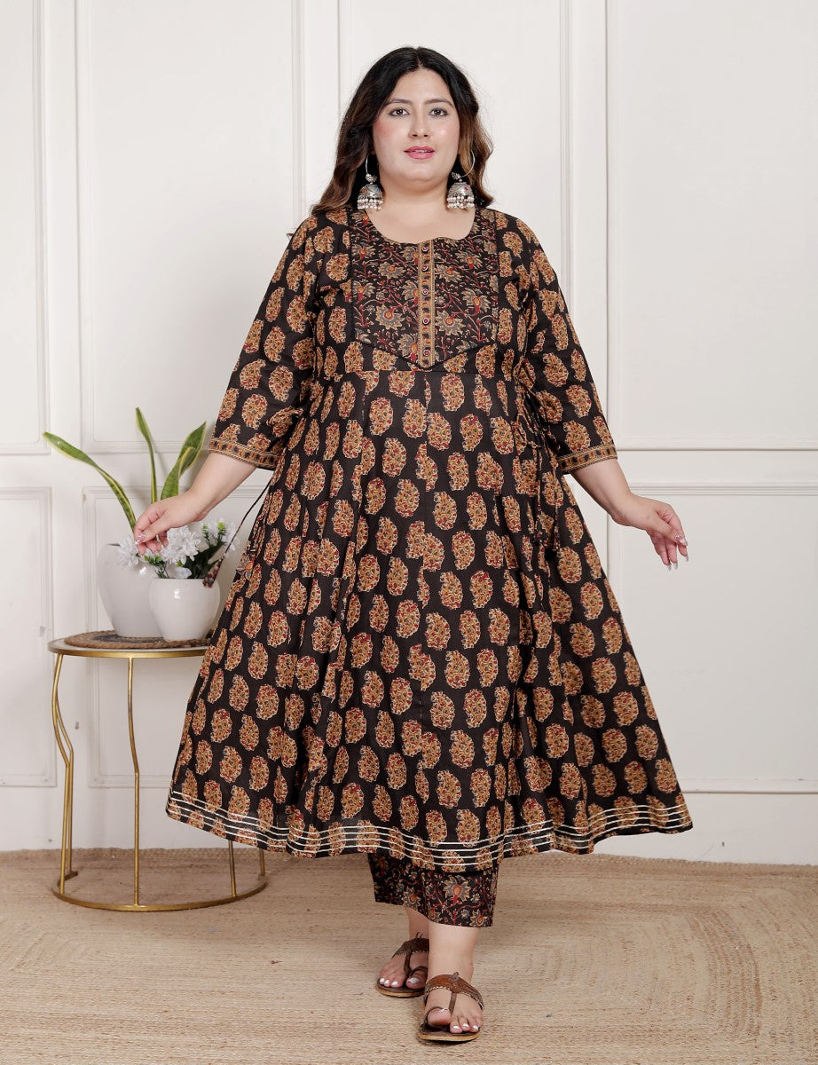 Plus Size Black Anarkali Cotton Printed Flared Kurta Pant Set with Dupatta-2100004