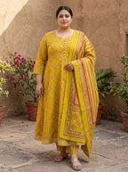 Plus Size Yellow Anarkali Cotton Printed Flared Kurta Pant Set with Dupatta-210023