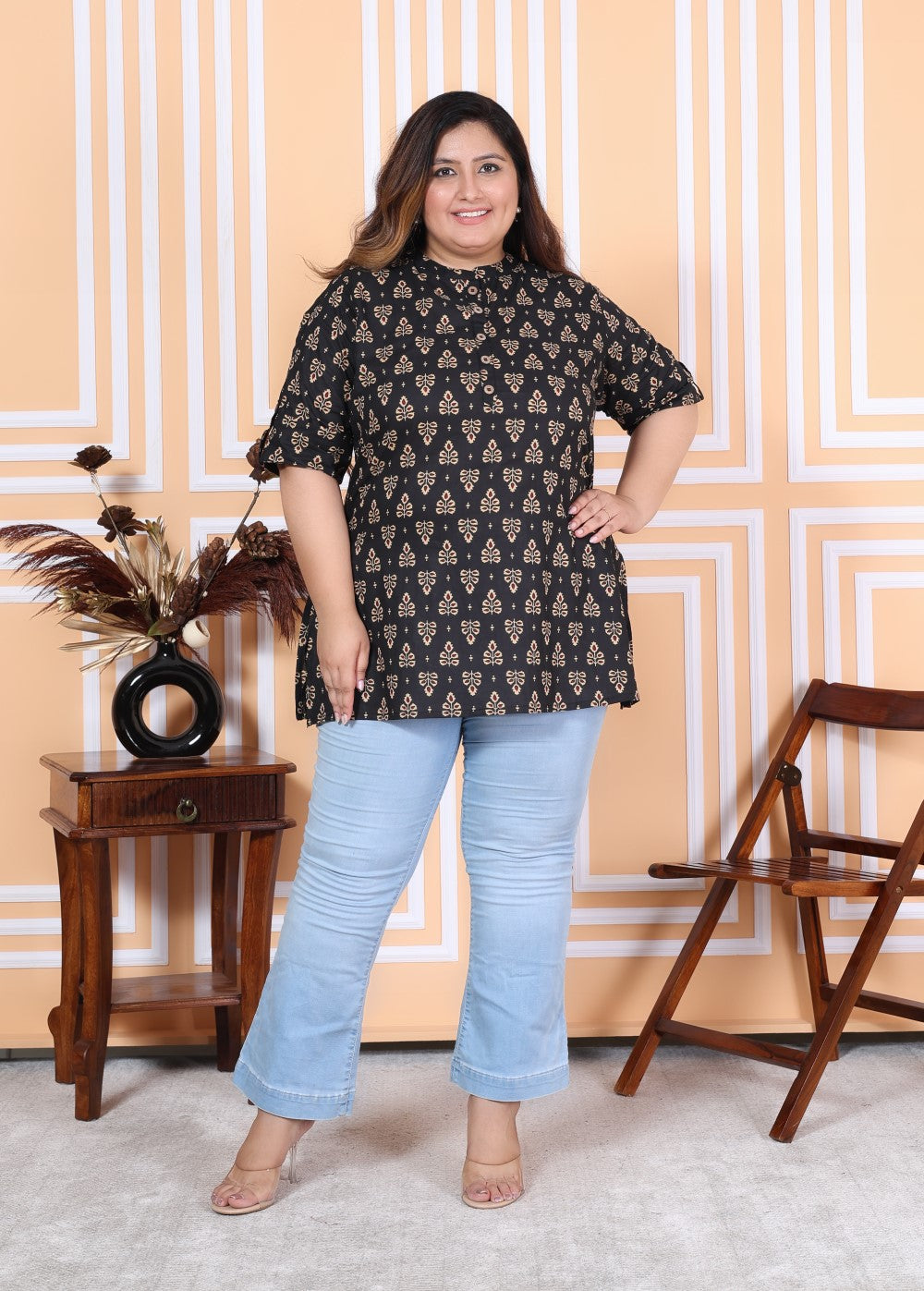 Plus Size Black Cotton Printed Short Kurta-300007 Main image