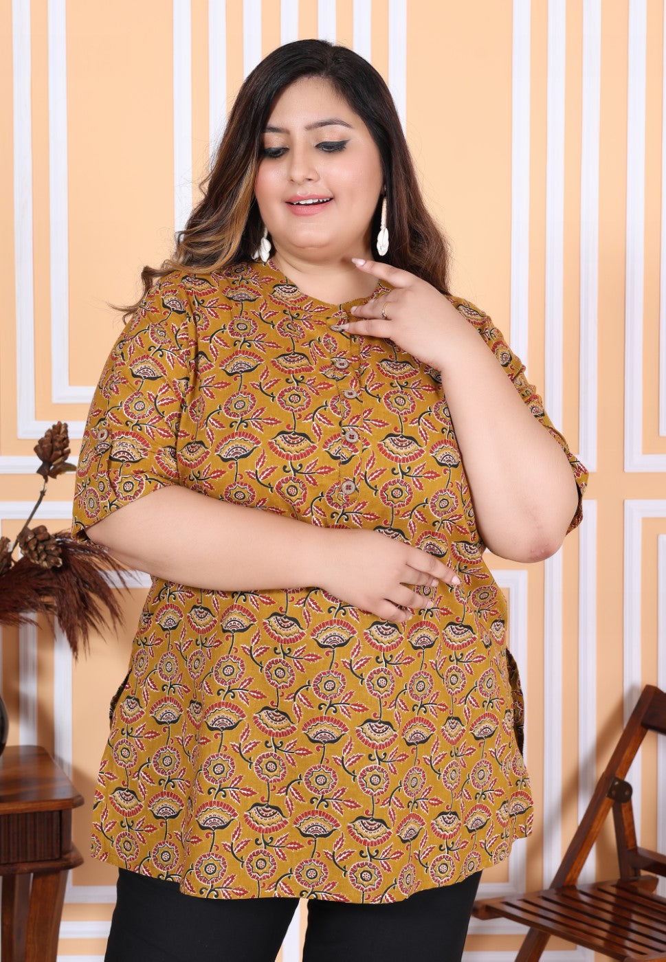 Plus Size Mustard Cotton  Floral Print Short Kurta-300011