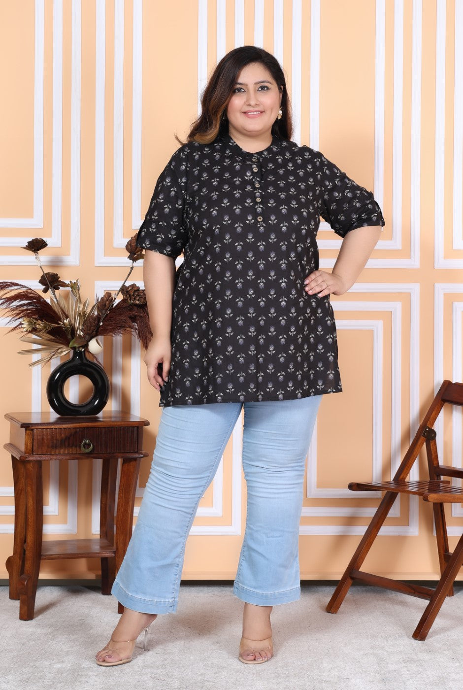 Plus Size Black Cotton Printed Short Kurta-300012 Main image