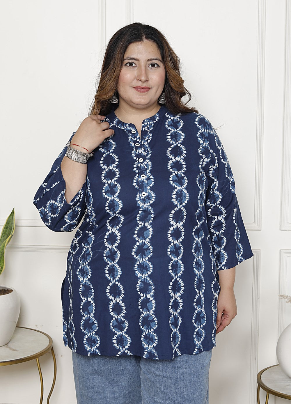 Plus Size Blue Cotton Printed Short Kurta-300019