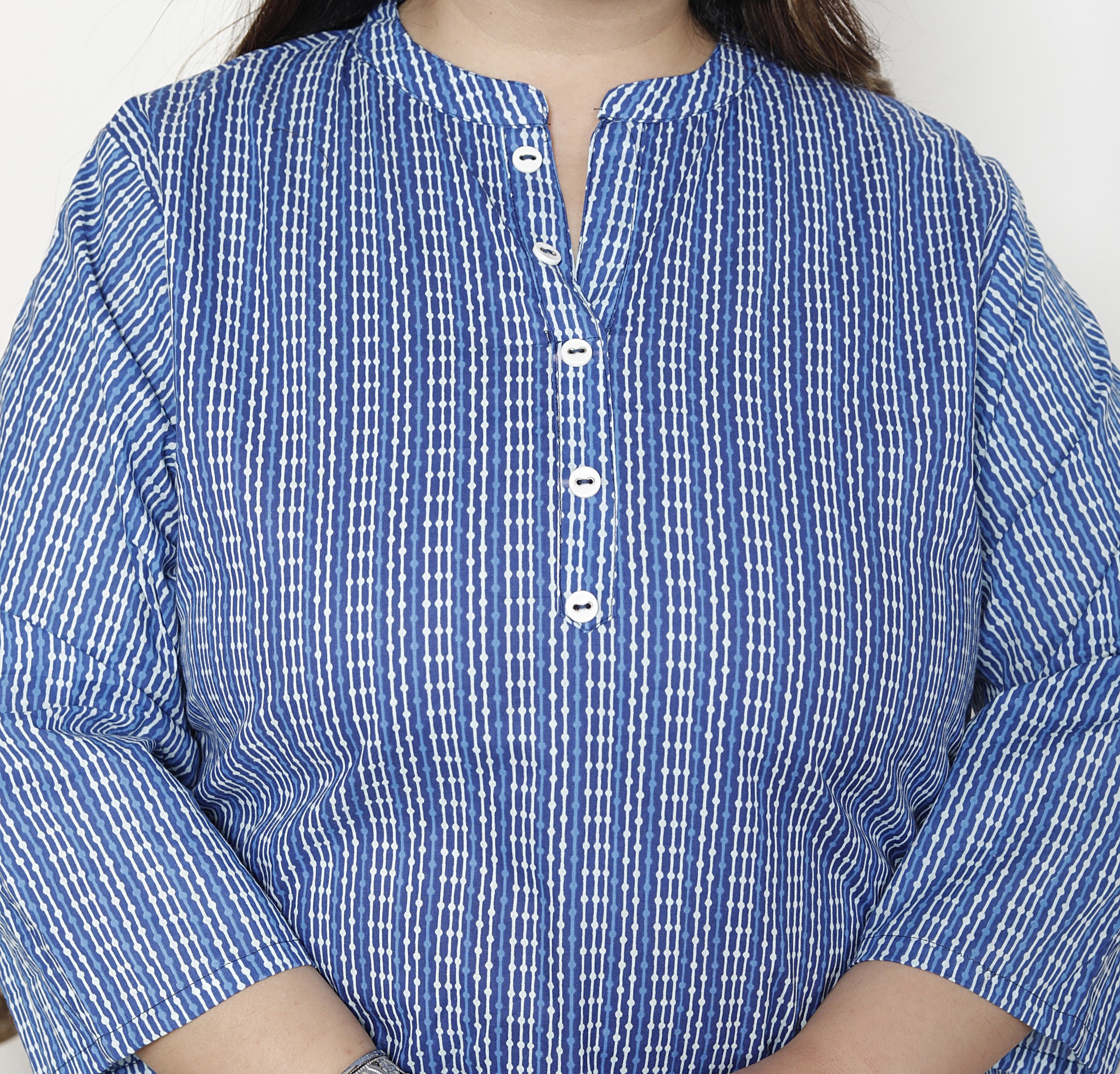 Plus Size Blue Cotton Printed Short Kurta-300021