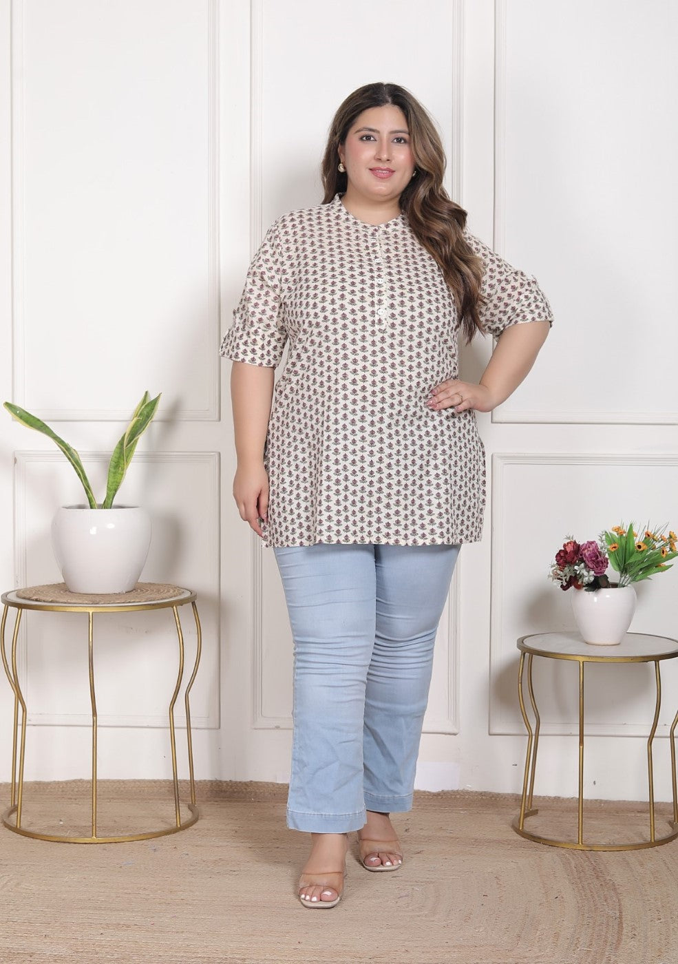 Plus Size White Cotton  Floral Print Short Kurta-300022 Main image