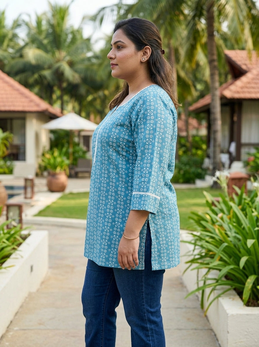 Plus Size Blue Cotton Floral Print Short Kurta-300031