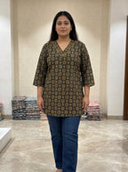 Plus Size Brown Cotton Geometric Block Print Short Kurta-300032