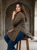 Plus Size Brown Cotton Geometric Block Print Short Kurta-300032