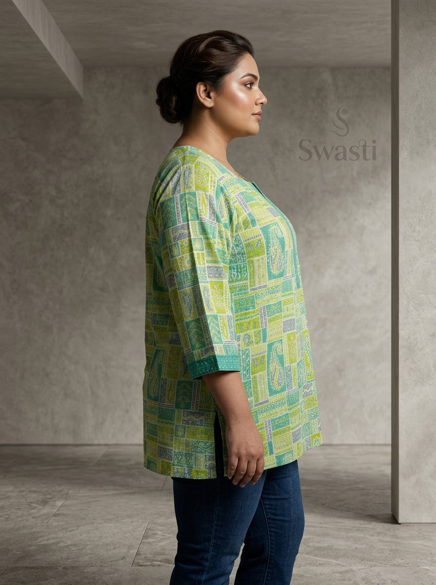 Plus Size Green Cotton Floral Print Short Kurta-300033