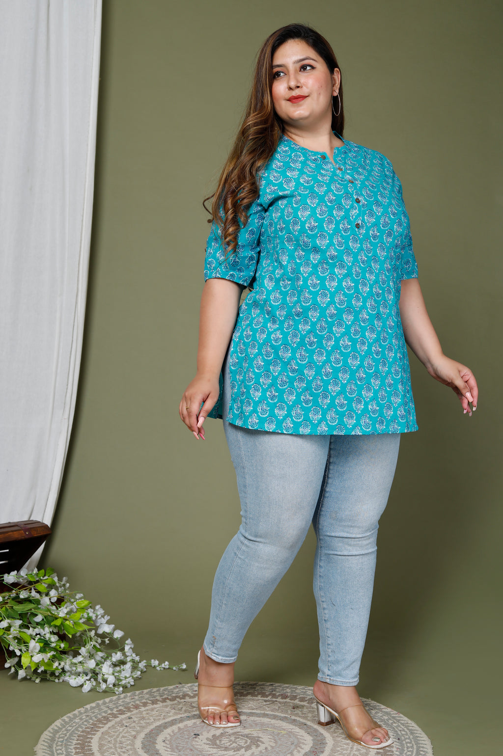 Plus Size Blue Cotton Floral Print Short Kurta-300663