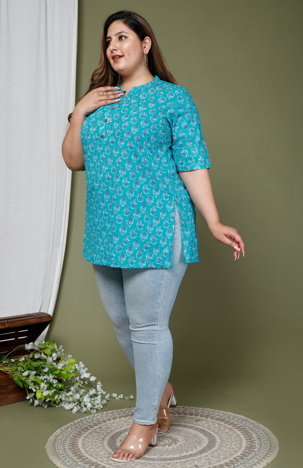 Plus Size Blue Cotton Floral Print Short Kurta-300663