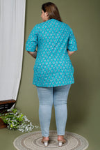 Plus Size Blue Cotton Floral Print Short Kurta-300663