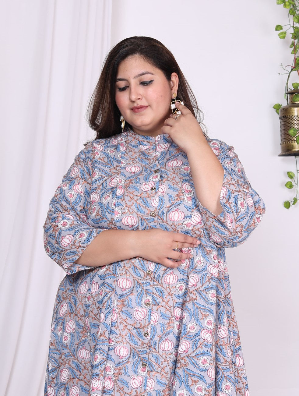 Plus Size Grey Floral Print Flared Long Kurta-400015