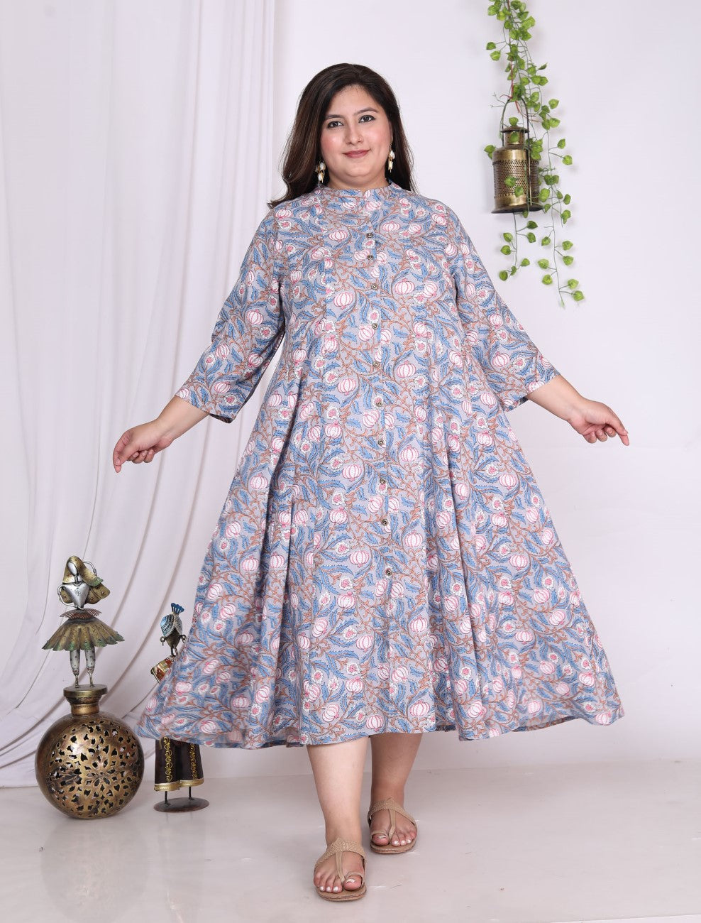 Plus Size Grey Floral Print Flared Long Kurta-400015 Secondary image