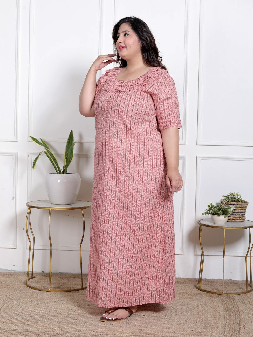 Pink Floral Plus Size Nightgown – Comfortable Sleepwear for Women