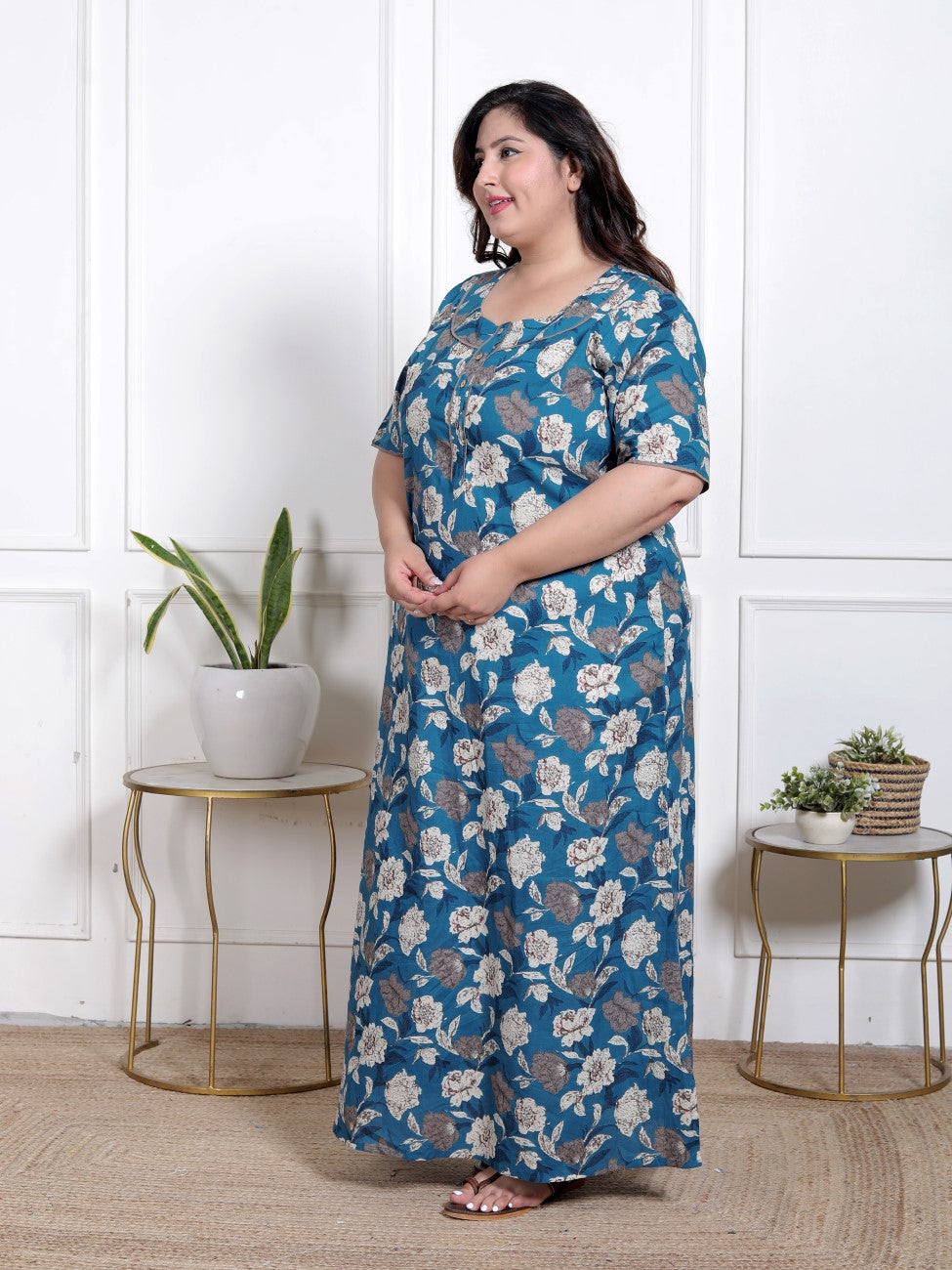 Blue Floral Plus Size Nightgown – Comfortable Sleepwear for Women