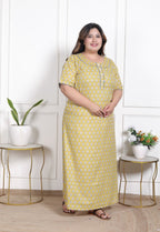 Yellow Floral Plus Size Nightgown – Comfortable Sleepwear for Women