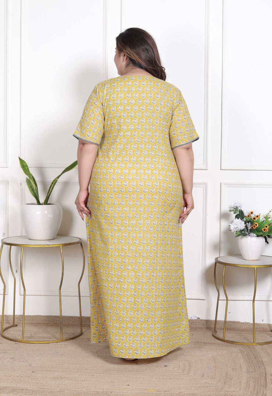Yellow Floral Plus Size Nightgown – Comfortable Sleepwear for Women