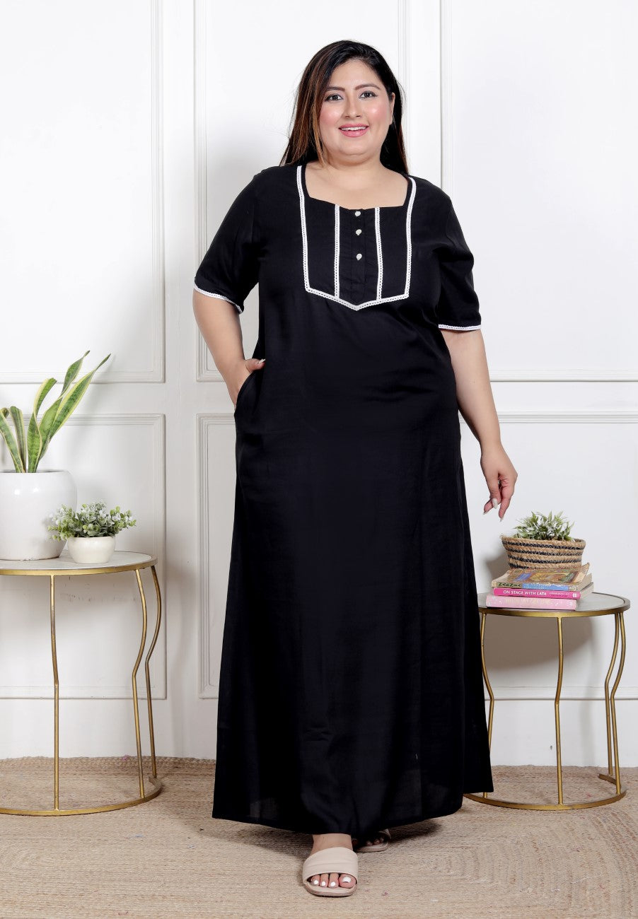 Black Solid Plus Size Nightgown – Comfortable Sleepwear for Women