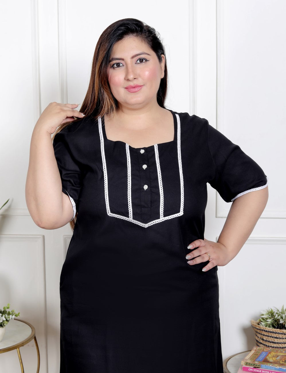 Black Solid Plus Size Nightgown – Comfortable Sleepwear for Women