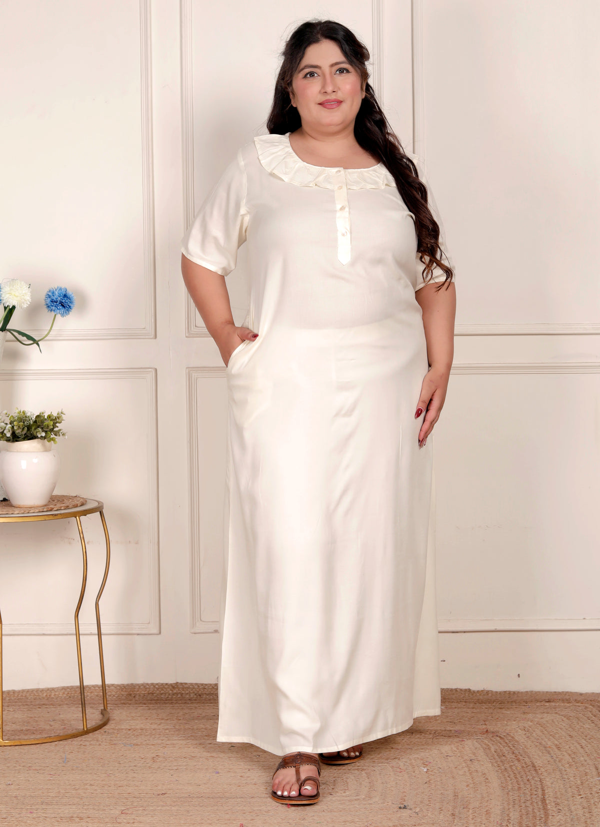 Off White Solid Plus Size Nightgown – Comfortable Sleepwear for Women