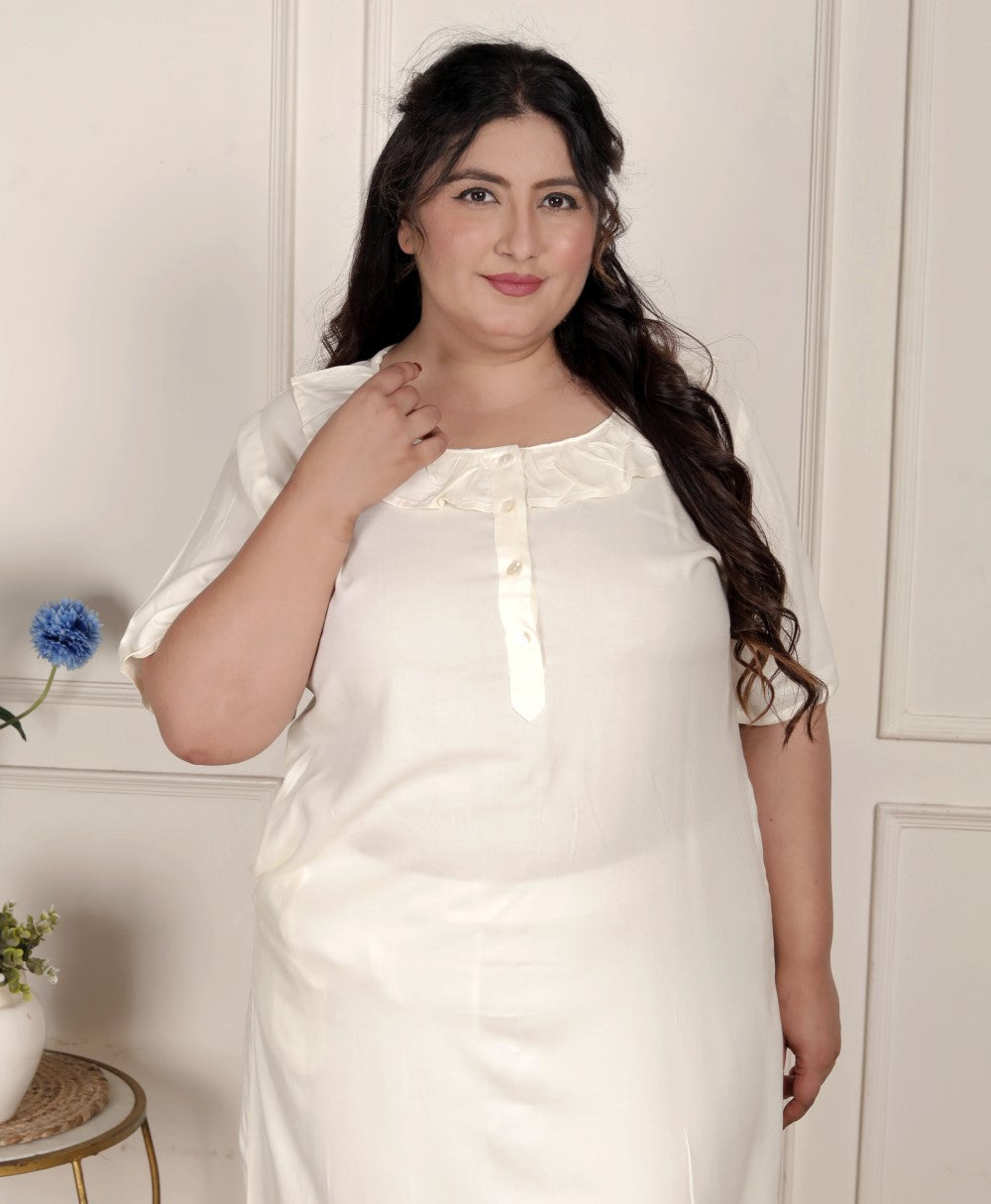 Off White Solid Plus Size Nightgown – Comfortable Sleepwear for Women