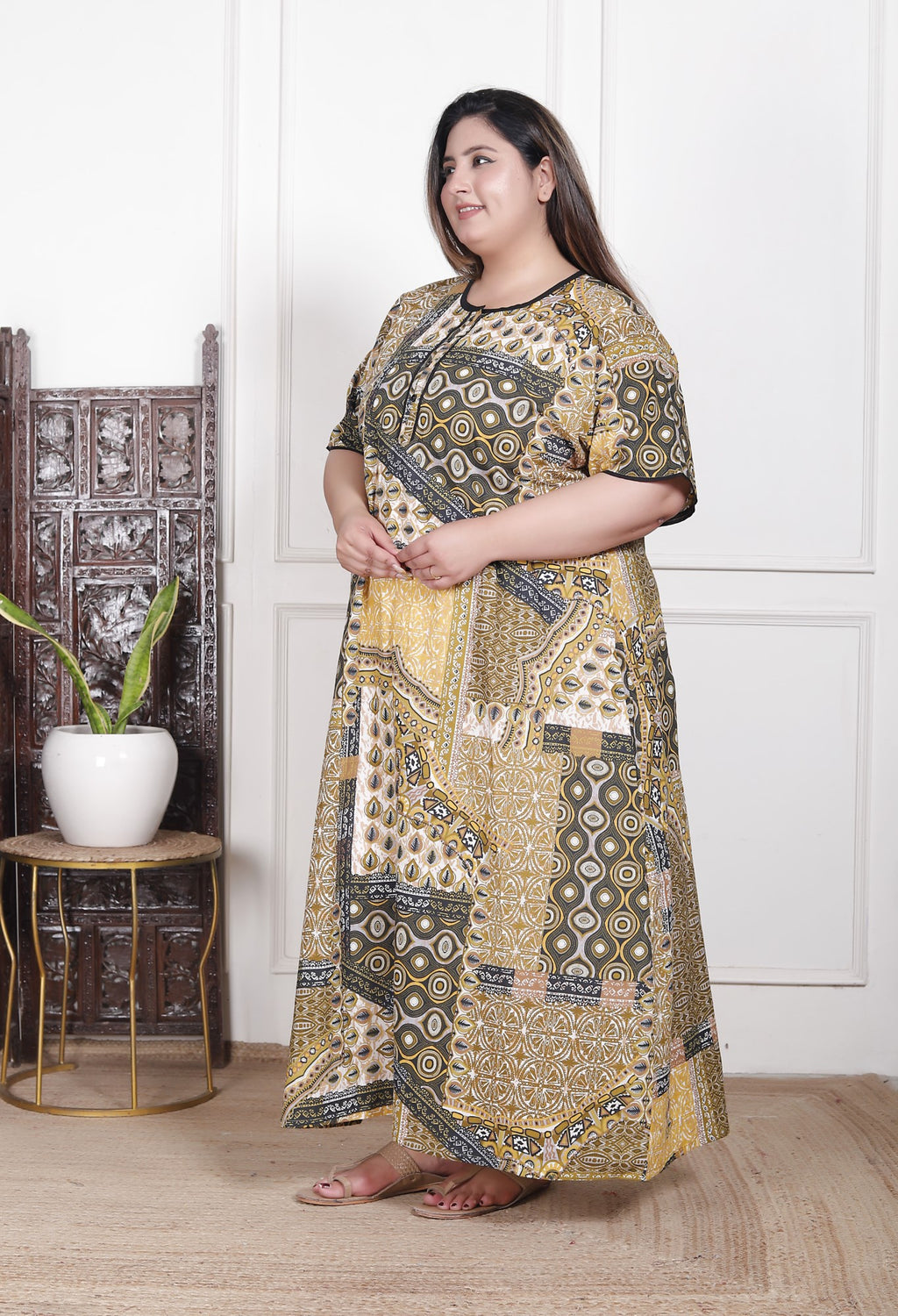 Green Floral Plus Size Nightgown – Comfortable Sleepwear for Women-430020