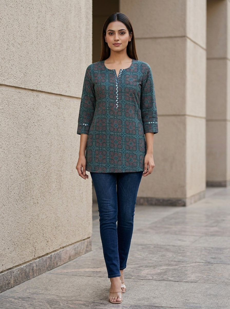 Printed Straight Short Kurti Top for Women Main image