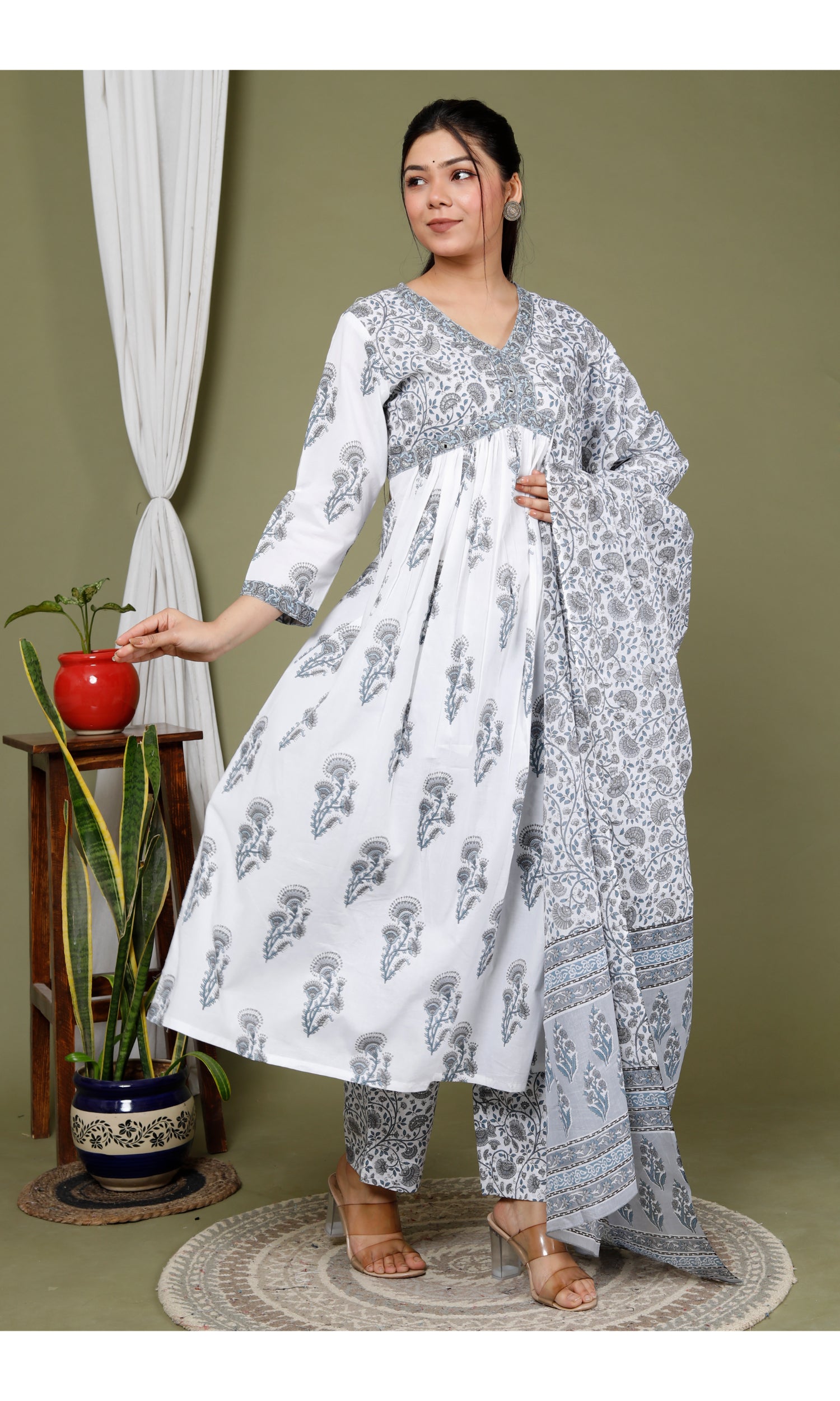 Grey Cotton Printed Kurta Pant Set with Dupatta-2347