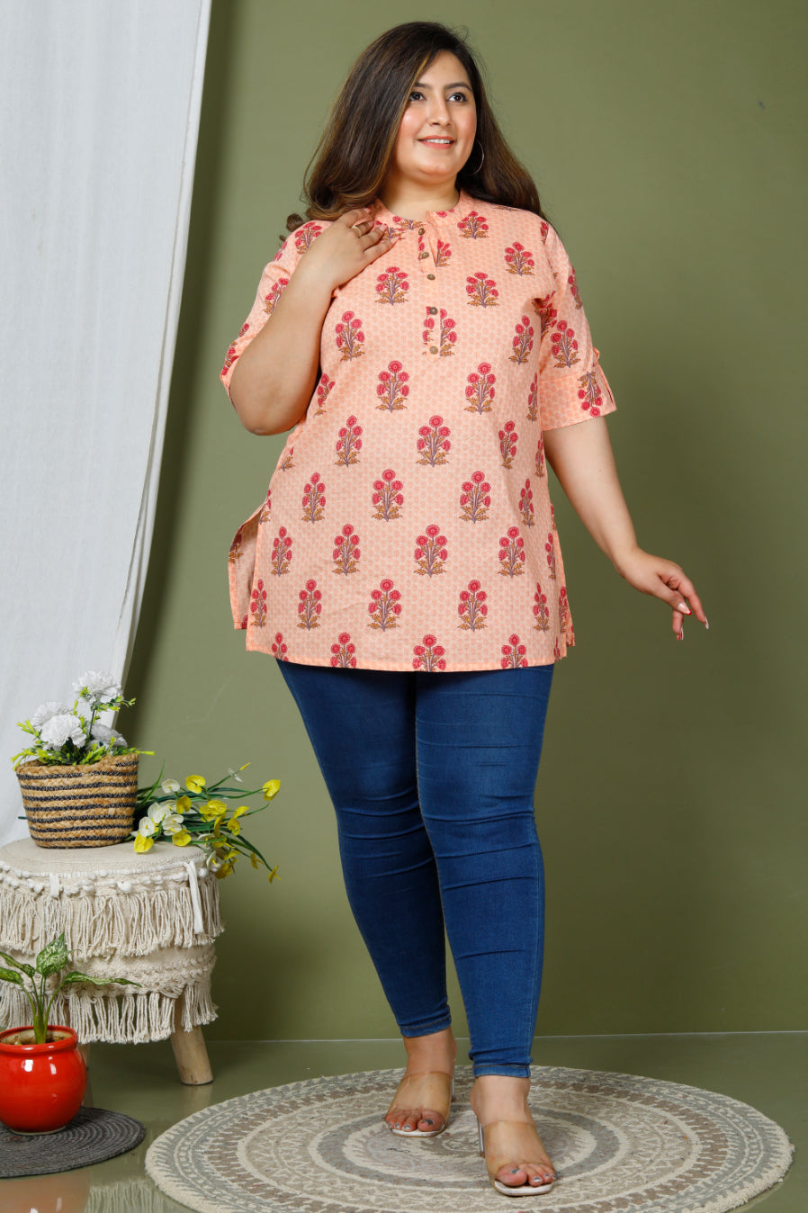 Plus Size Peach Cotton Floral Print Short Kurta-633