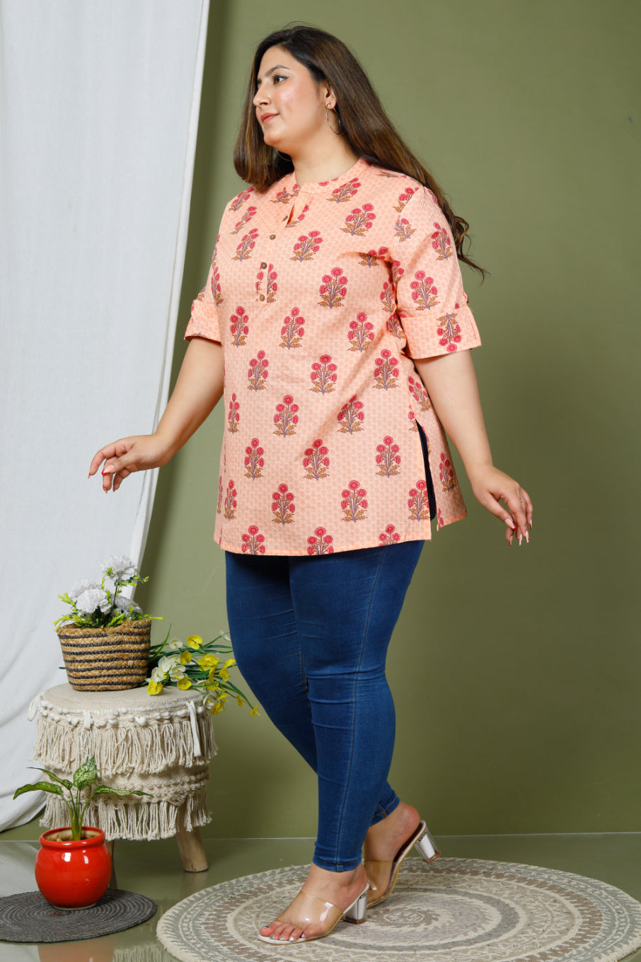 Plus Size Peach Cotton Floral Print Short Kurta-633